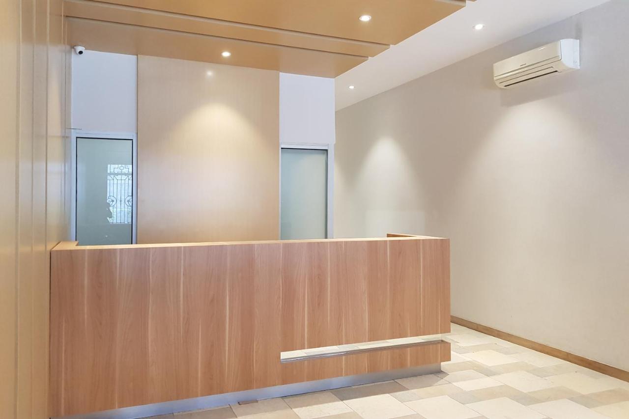 מדאן Oyo 90015 Platinum Guest House מראה חיצוני תמונה