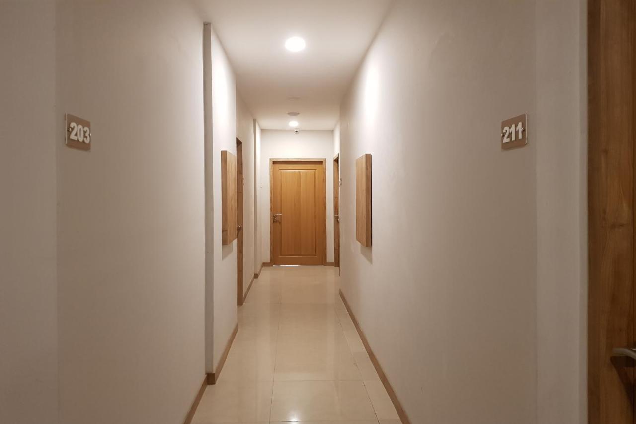 מדאן Oyo 90015 Platinum Guest House מראה חיצוני תמונה